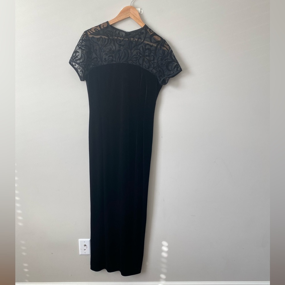 Vintage Donna Morgan black velvet maxi